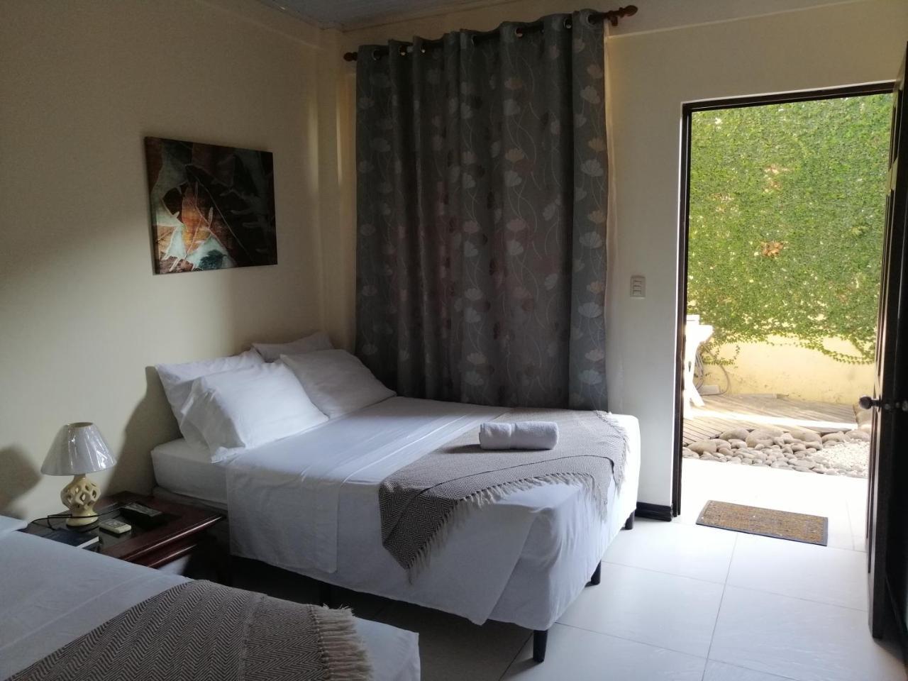 Cabinas Gosen Puntarenas Dış mekan fotoğraf