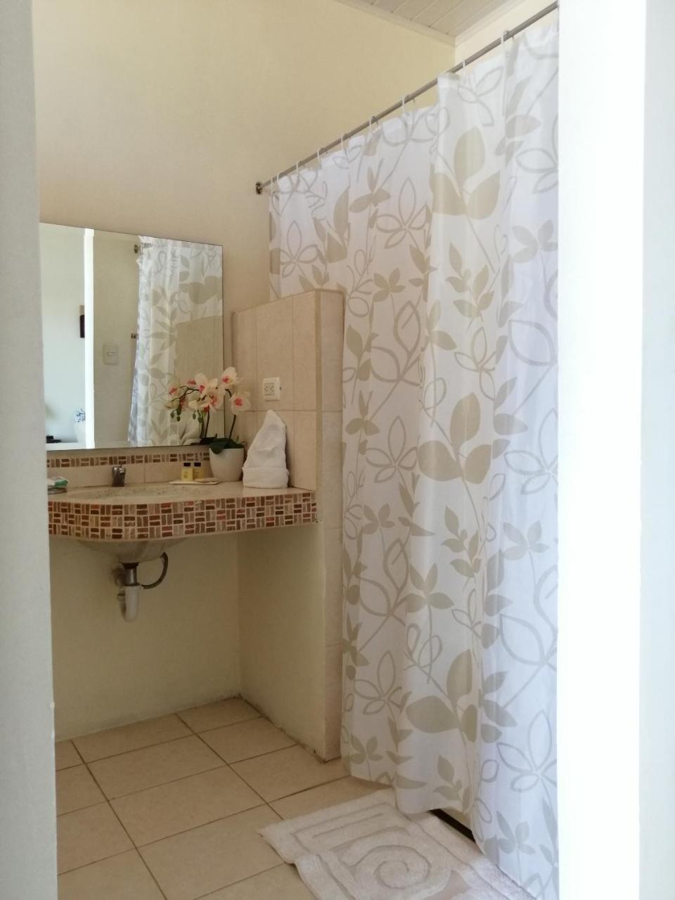 Cabinas Gosen Puntarenas Dış mekan fotoğraf